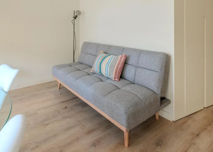 Urban Tales * 巴塞卢什