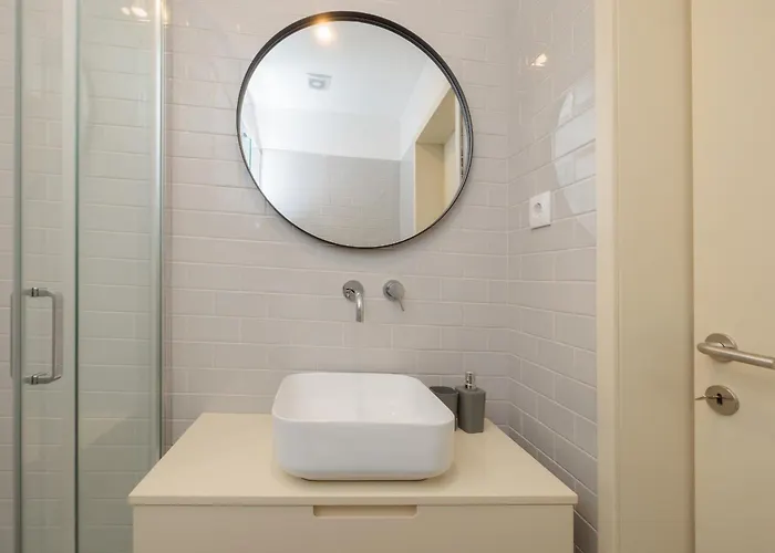 Urban Tales * 巴塞卢什